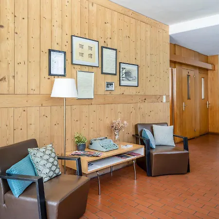 Historique Chez Elsy - Crans-sapins クラン
